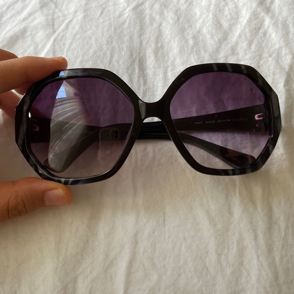 Guess by Marciano Black Sunglasses